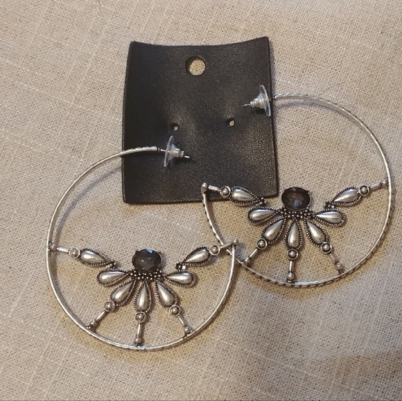 Free People galaxy hoop - Picture 2 of 5